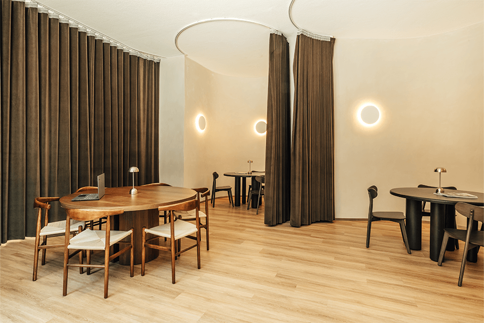 Co-working at Neptune Wharf