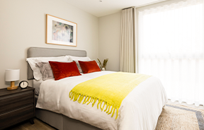 A bedroom at Neptune Wharf